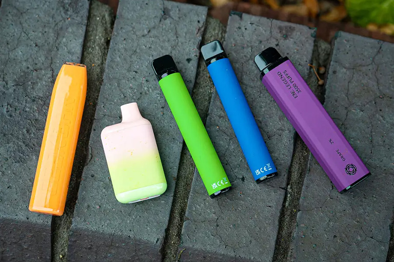 Best Vape Suggestions for Low-Maintenance Users in 2025 1 Best Vape Suggestions for Low-Maintenance Users in 2025